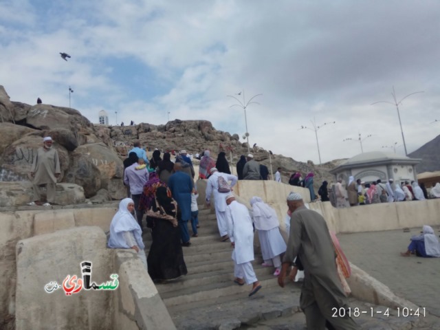   حافلة الإداري زهير بدير يؤدون العمرة وهم بصحة وعافيه وينهون  الزيارات إلى المعالم التاريخية بمكة المكرمة 